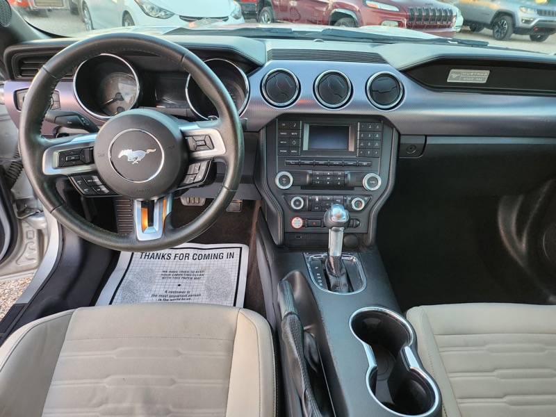 Ford Mustang EcoBoost Coupe 2015