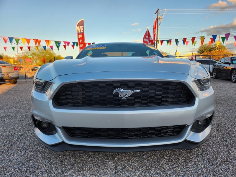 Ford Mustang EcoBoost Coupe 2015
