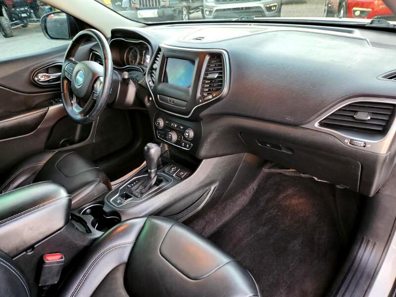 Jeep Cherokee Latitude Plus FWD 2019