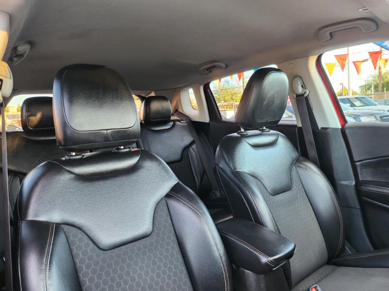 Jeep Compass Latitude FWD 2019