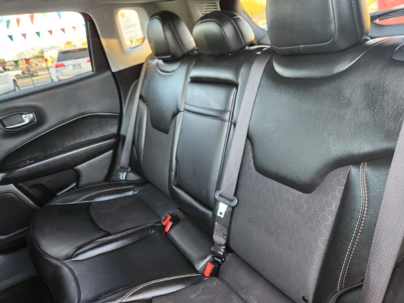 Jeep Compass Latitude FWD 2019