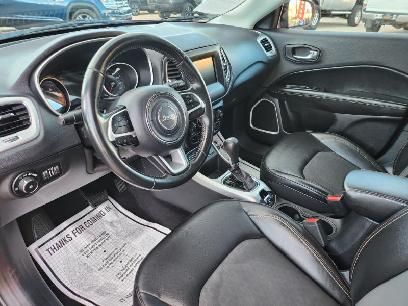 Jeep Compass Latitude FWD 2019