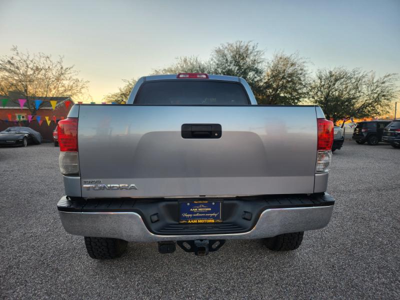 Toyota Tundra Tundra-Grade CrewMax 5.7L 2WD 2013