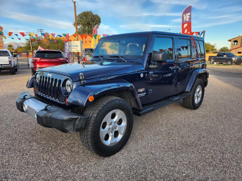 2013 Jeep Wrangler Unlimited Sahara 4WD