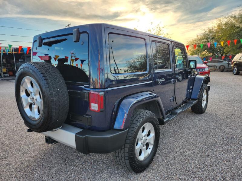 Jeep Wrangler Unlimited Sahara 4WD 2013