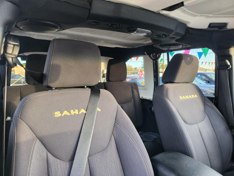 Jeep Wrangler Unlimited Sahara 4WD 2013