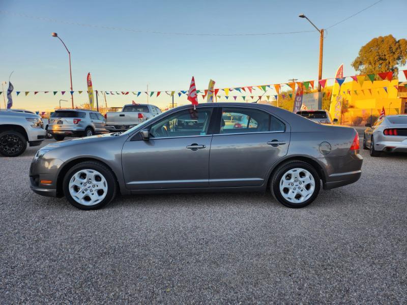 Ford Fusion SE 2010