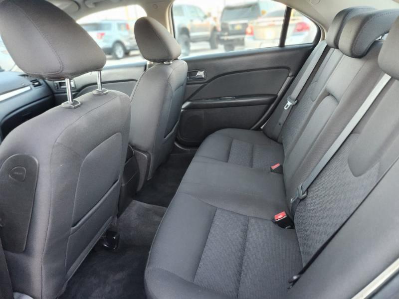 Ford Fusion SE 2010