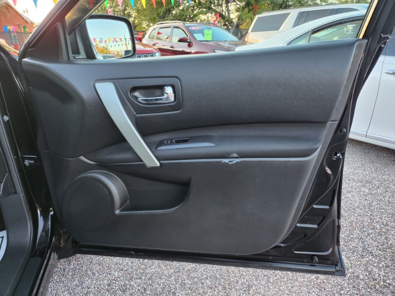 Nissan Rogue S AWD 2012