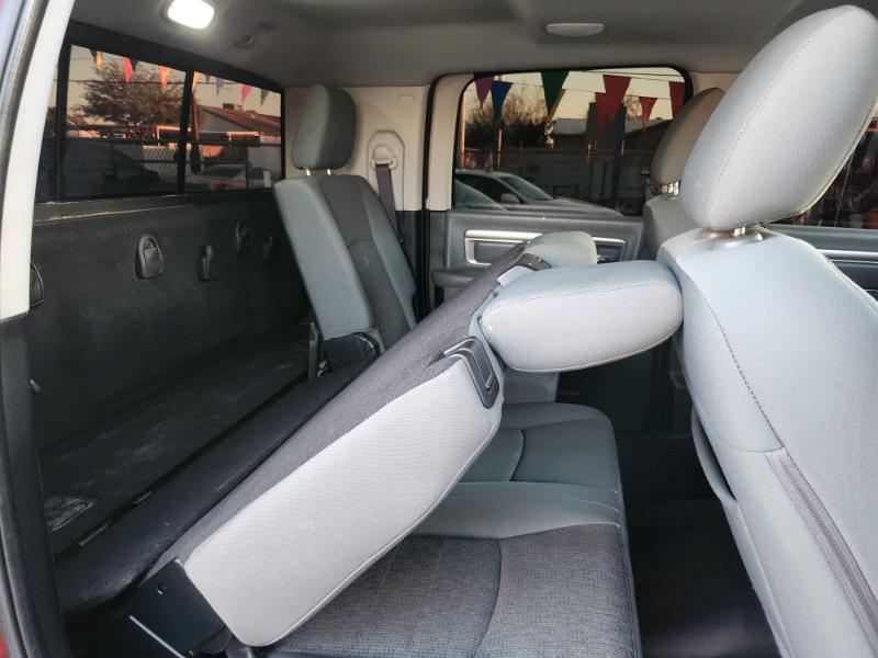 RAM 2500 Big Horn 4x4 Mega Cab 6'4" Box 2016