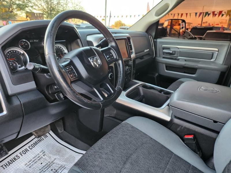 RAM 2500 Big Horn 4x4 Mega Cab 6'4" Box 2016