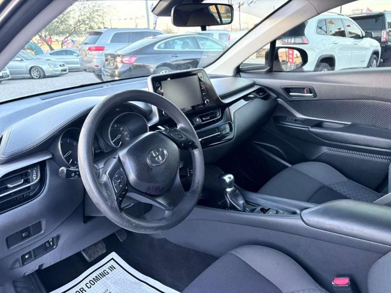 Toyota C-HR LE 4D SUV 2020