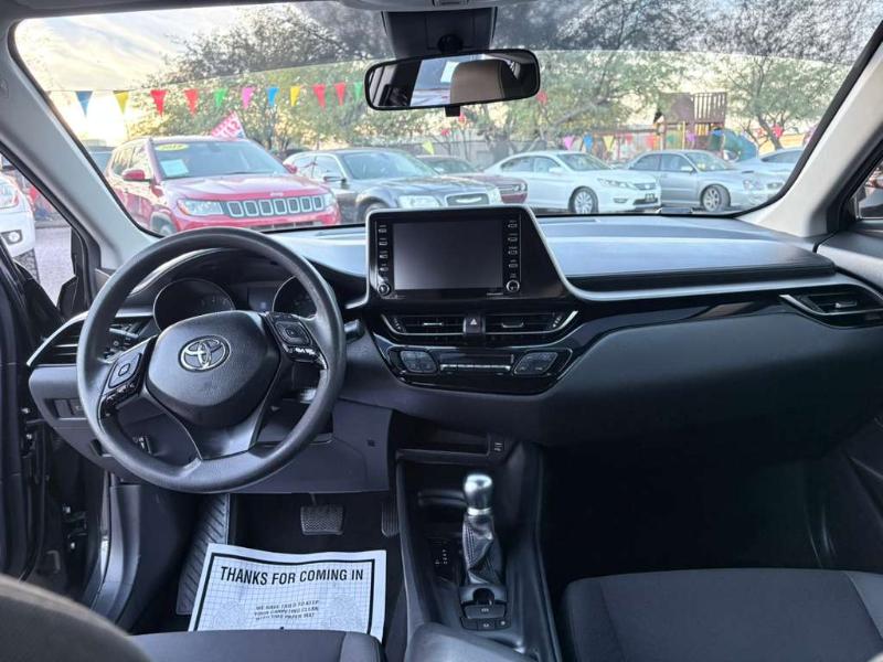 Toyota C-HR LE 4D SUV 2020