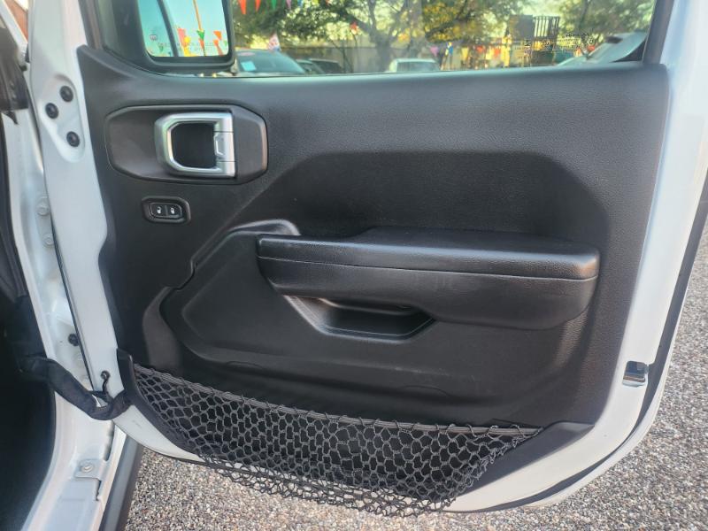 Jeep Wrangler Unlimited Sport 2018