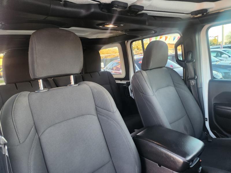 Jeep Wrangler Unlimited Sport 2018