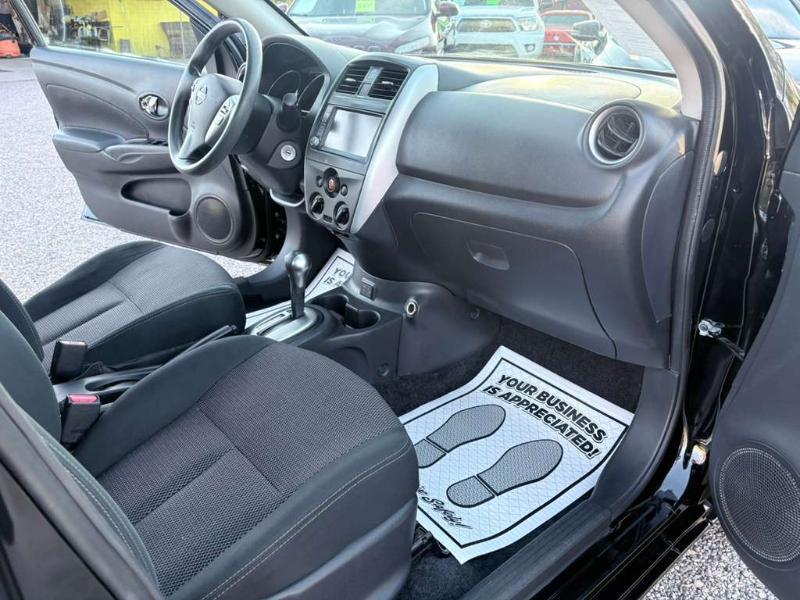 Nissan Versa 1.6 SV Sedan 2019