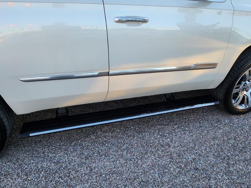 Cadillac Escalade Premium 4WD 2015