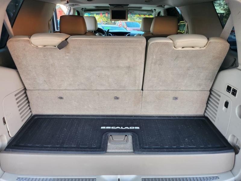 Cadillac Escalade Premium 4WD 2015