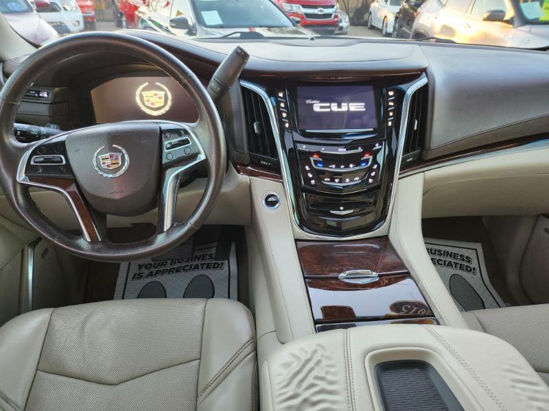 Cadillac Escalade Premium 4WD 2015