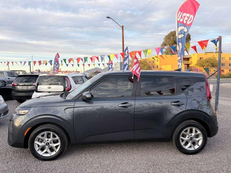 Kia Soul S 2021