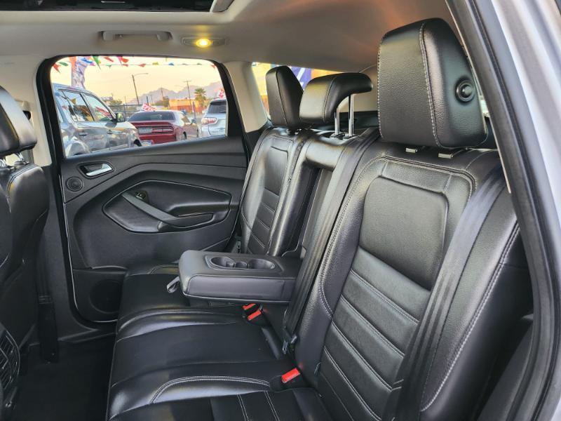 Ford Escape Titanium FWD 2017