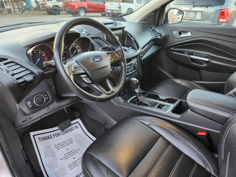 Ford Escape Titanium FWD 2017