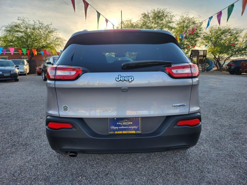 Jeep Cherokee Latitude FWD 2018