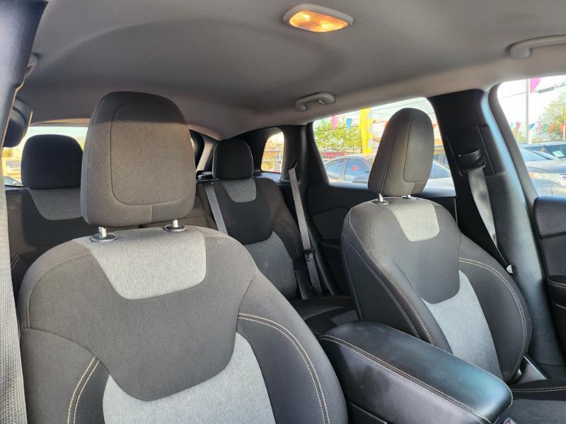 Jeep Cherokee Latitude FWD 2018