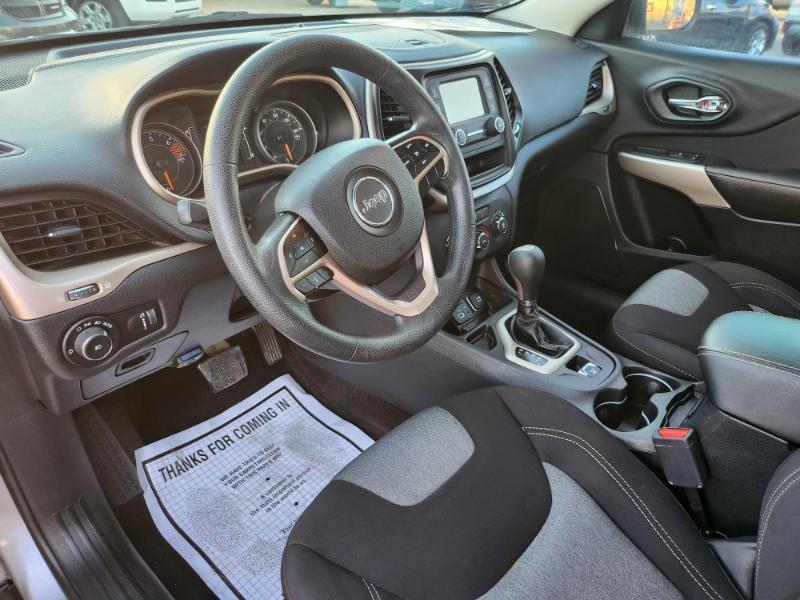 Jeep Cherokee Latitude FWD 2018