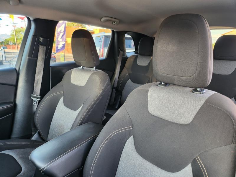 Jeep Cherokee Latitude FWD 2018