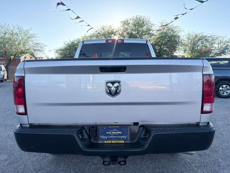 RAM 1500 Tradesman Quad Cab 2WD 2018