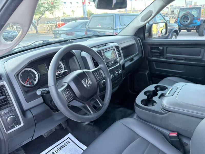 RAM 1500 Tradesman Quad Cab 2WD 2018