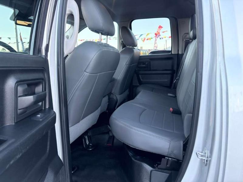 RAM 1500 Tradesman Quad Cab 2WD 2018