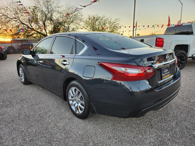 Nissan Altima 2.5 SV 2018