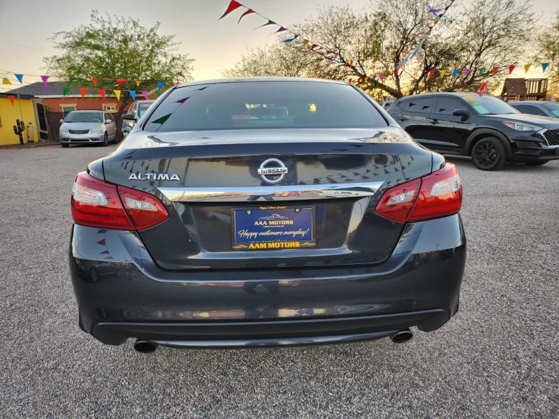 Nissan Altima 2.5 SV 2018
