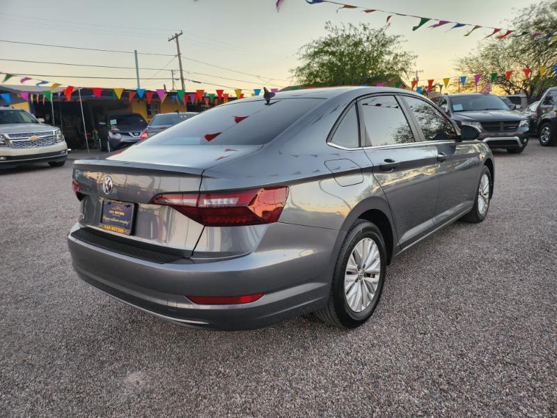 Volkswagen Jetta 1.4T S 8A 2020