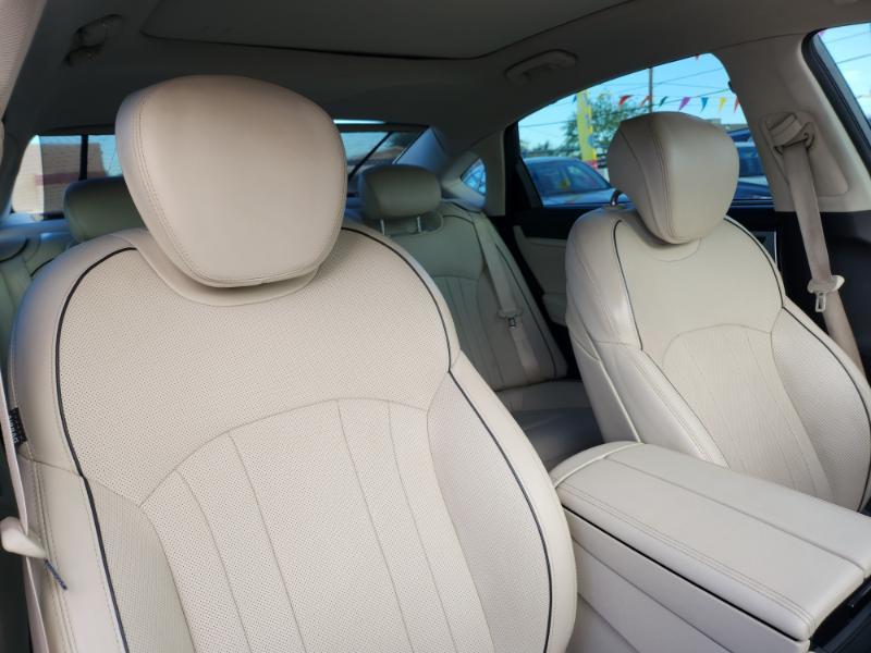 Hyundai Genesis 5.0L RWD 2015
