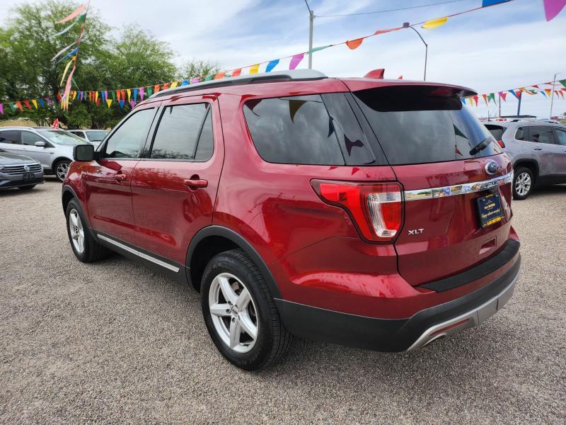 Ford Explorer XLT 4WD 2017