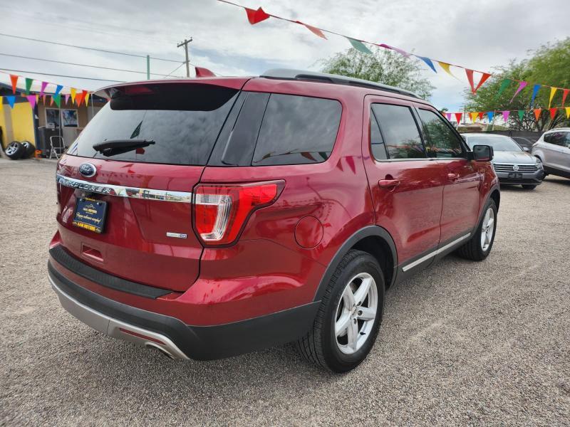 Ford Explorer XLT 4WD 2017