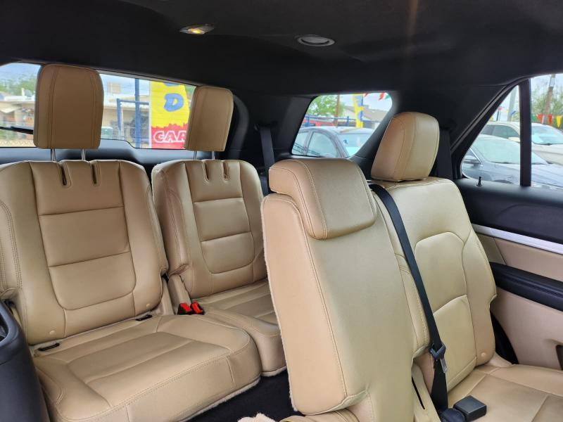 Ford Explorer XLT 4WD 2017