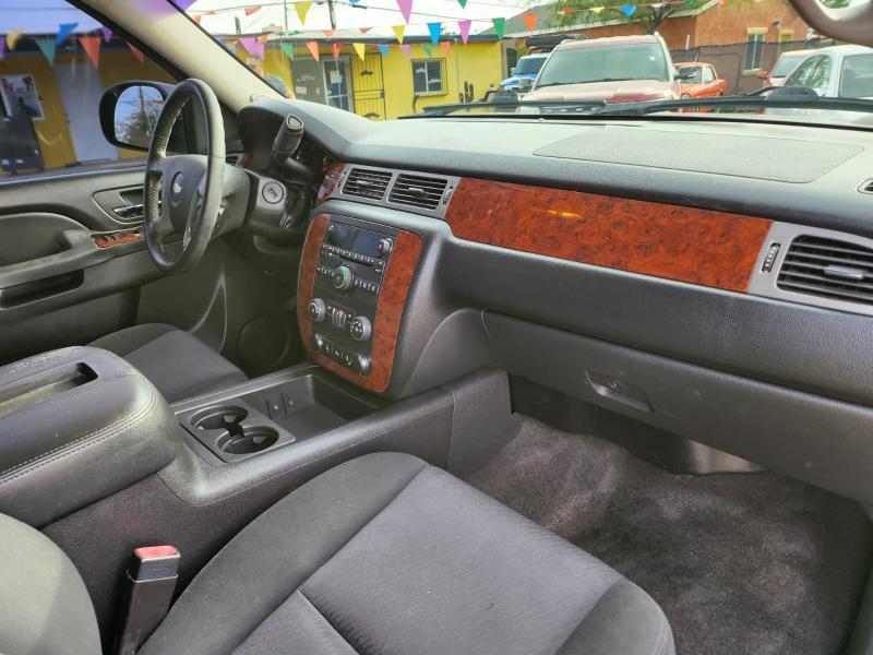 Chevrolet Tahoe LS 2WD 2014