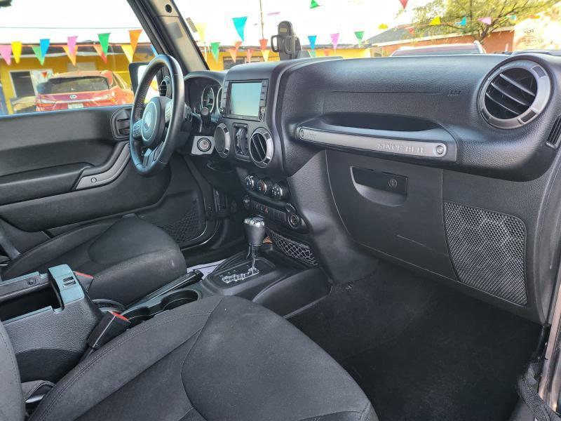 Jeep Wrangler Unlimited Sport 4WD 2016