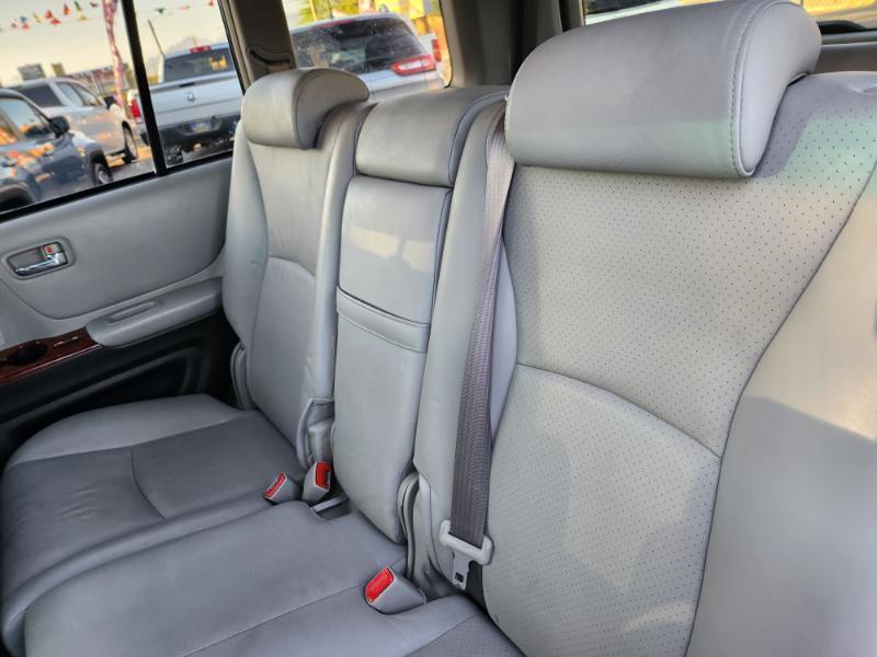 Toyota Highlander V6 4WD 2005