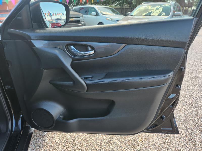 Nissan Rogue SV 2WD 2017