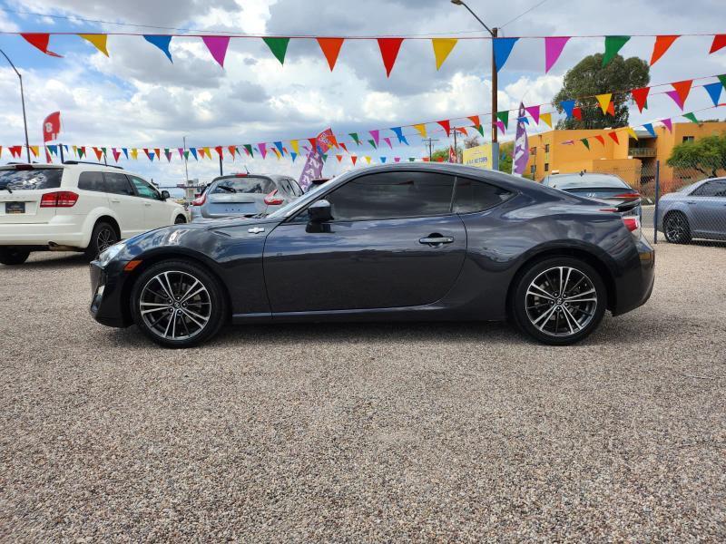 Scion FR-S 6MT 2014