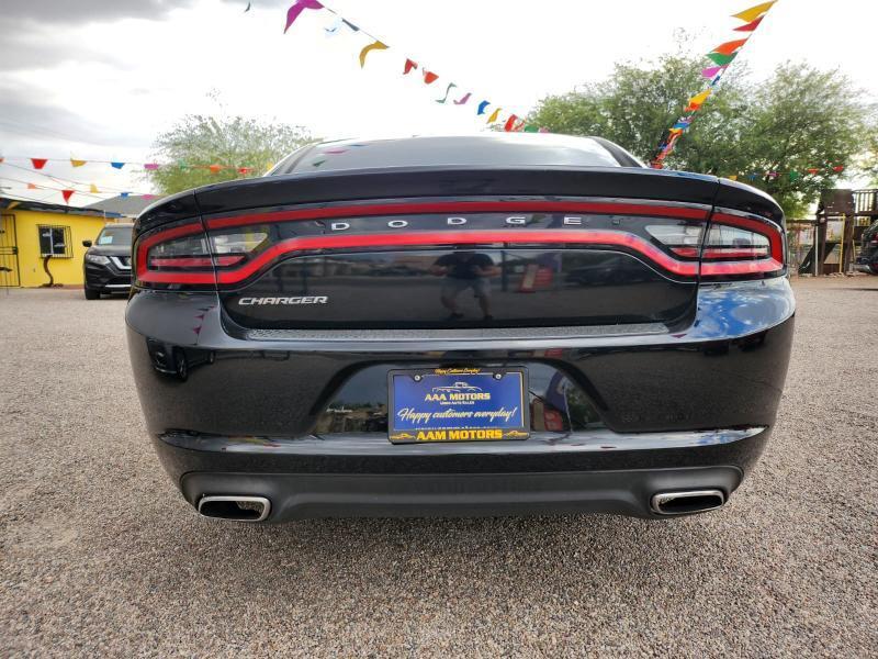 Dodge Charger SE 2016