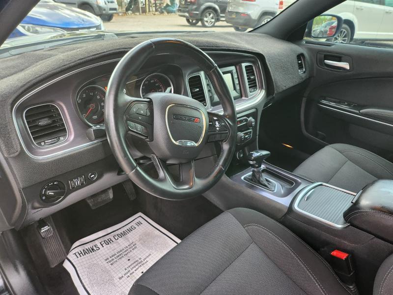 Dodge Charger SE 2016