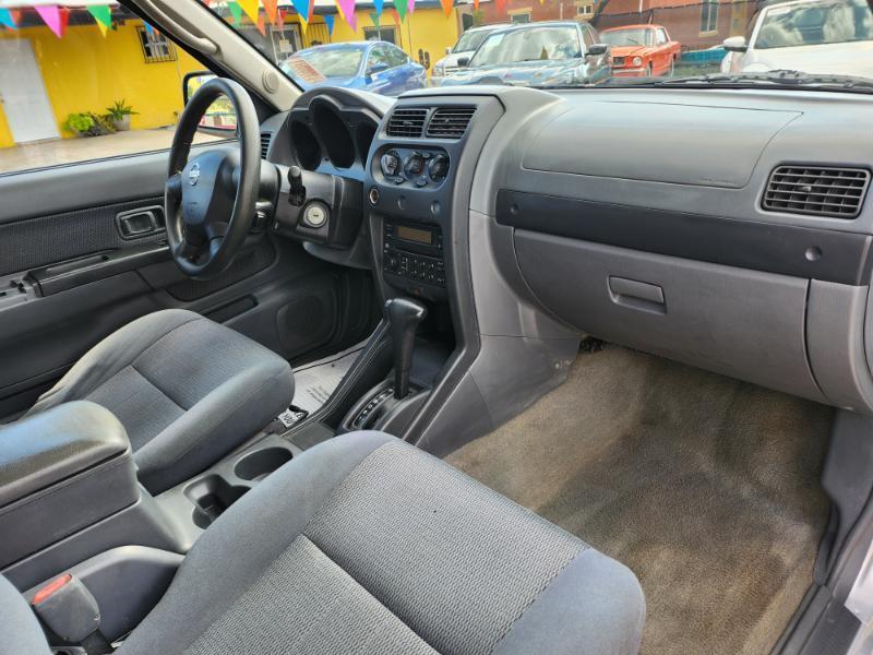 Nissan Frontier XE-V6 Crew Cab Long Bed 2WD 2002