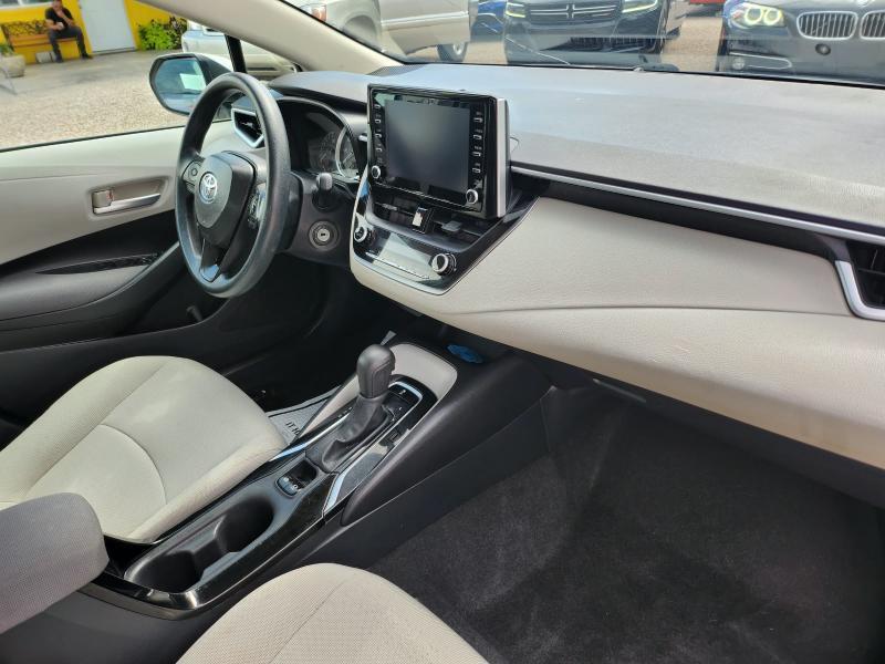 Toyota Corolla LE 2020