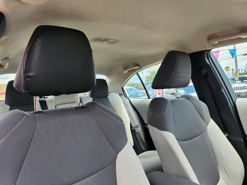 Toyota Corolla LE 2020